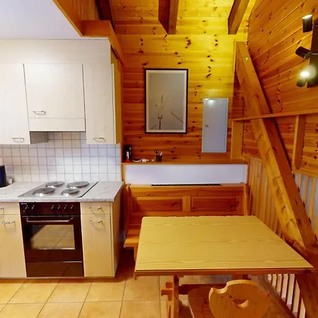 בקתה Tschuggen Tu78